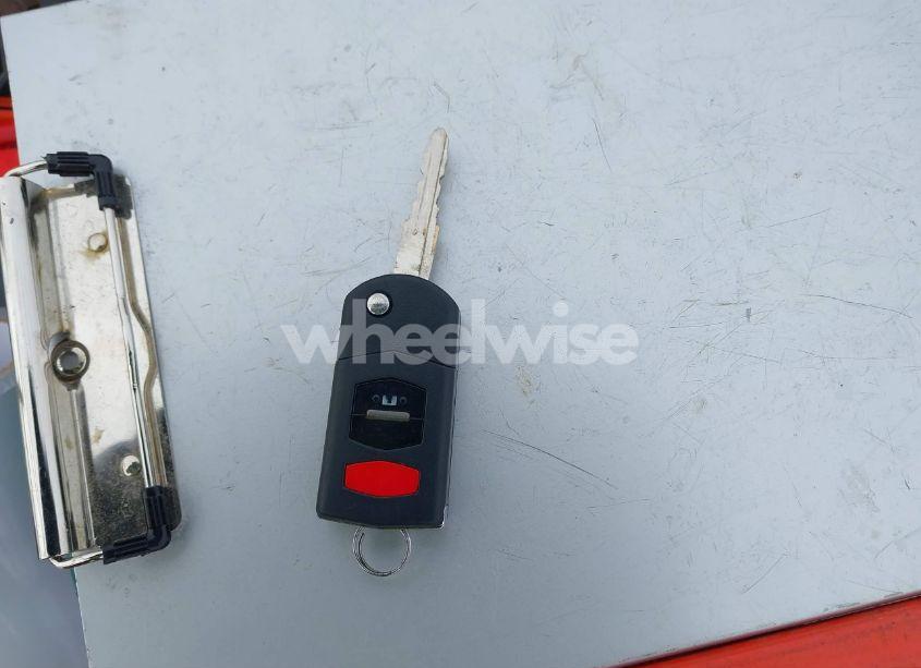 Photo 11 of 2010 Mazda Mazda3 S SPORT (VIN JM1BL1H6XA1291925)