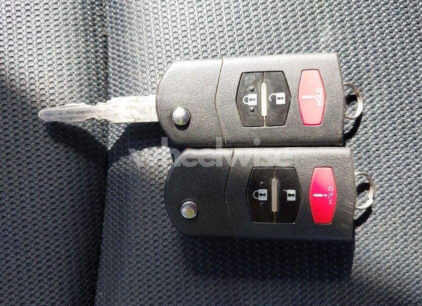 Photo 11 of 2010 Mazda Mazda3 S SPORT (VIN JM1BL1H6XA1327225)