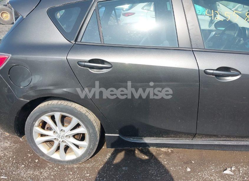 Photo 13 of 2010 Mazda Mazda3 S SPORT (VIN JM1BL1H6XA1327225)