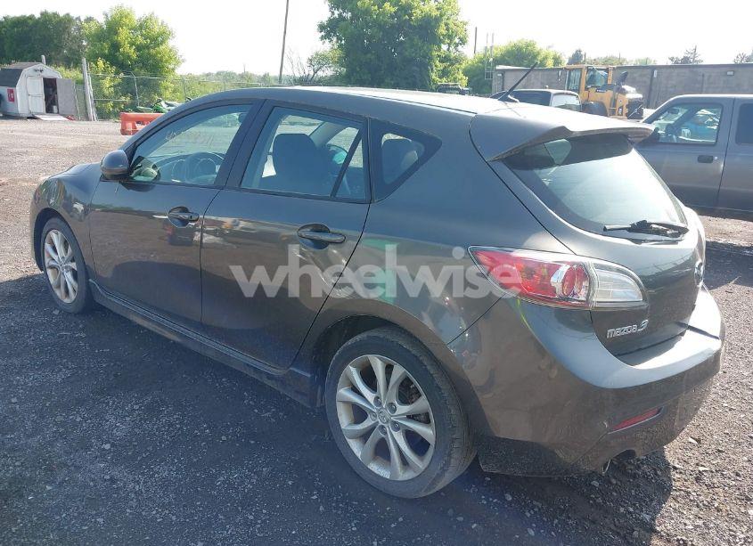 Photo 3 of 2010 Mazda Mazda3 S SPORT (VIN JM1BL1H6XA1327225)