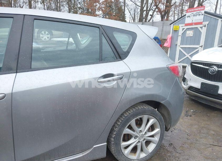 Photo 19 of 2010 Mazda Mazda3 S SPORT (VIN JM1BL1H6XA1328410)