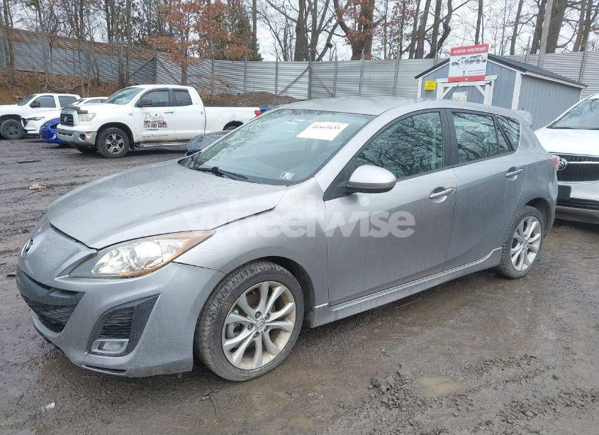 Photo 2 of 2010 Mazda Mazda3 S SPORT (VIN JM1BL1H6XA1328410)