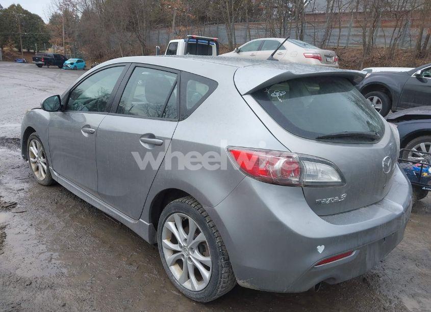 Photo 3 of 2010 Mazda Mazda3 S SPORT (VIN JM1BL1H6XA1328410)