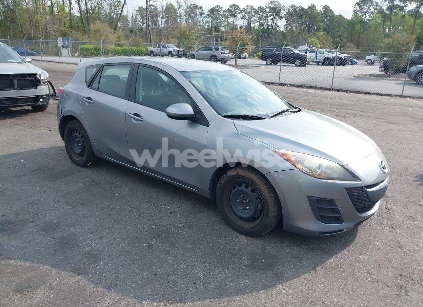 2010 Mazda Mazda3 GX (VIN JM1BL1HF1A1218698) main photo
