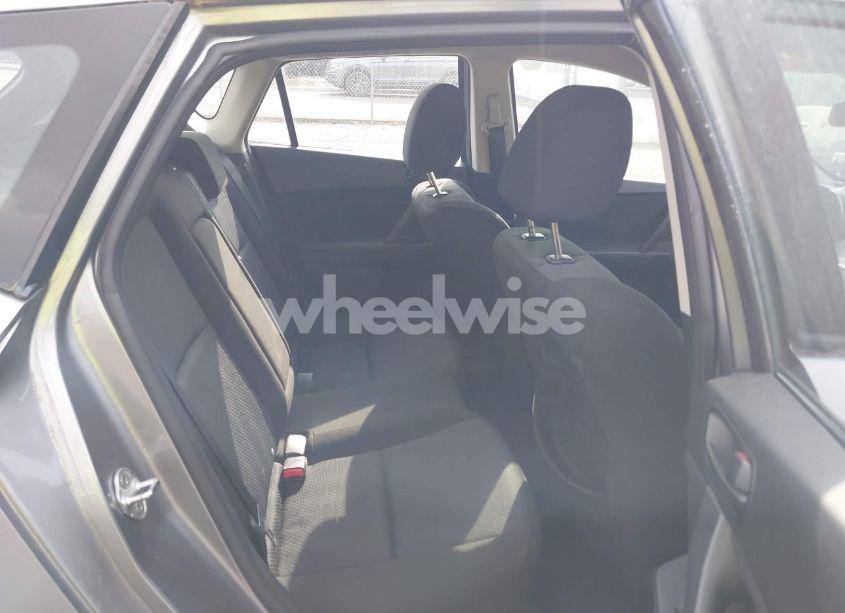 Photo 8 of 2010 Mazda Mazda3 GX (VIN JM1BL1HF1A1218698)