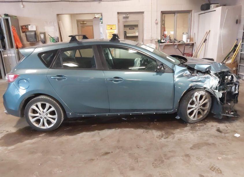 Photo 13 of 2011 Mazda Mazda3 S SPORT (VIN JM1BL1K52B1388862)