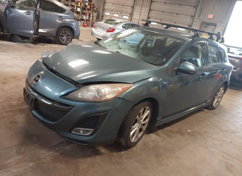 Photo 2 of 2011 Mazda Mazda3 S SPORT (VIN JM1BL1K52B1388862)