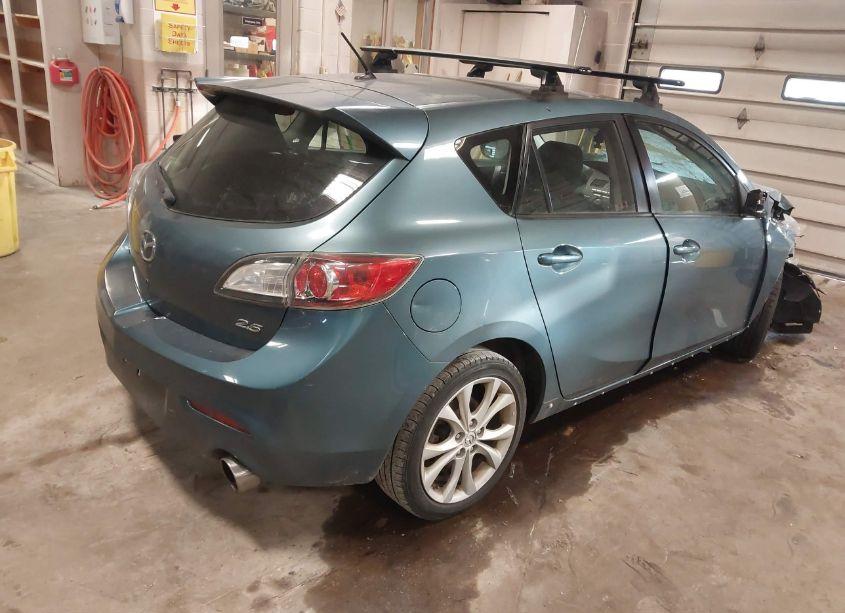 Photo 4 of 2011 Mazda Mazda3 S SPORT (VIN JM1BL1K52B1388862)