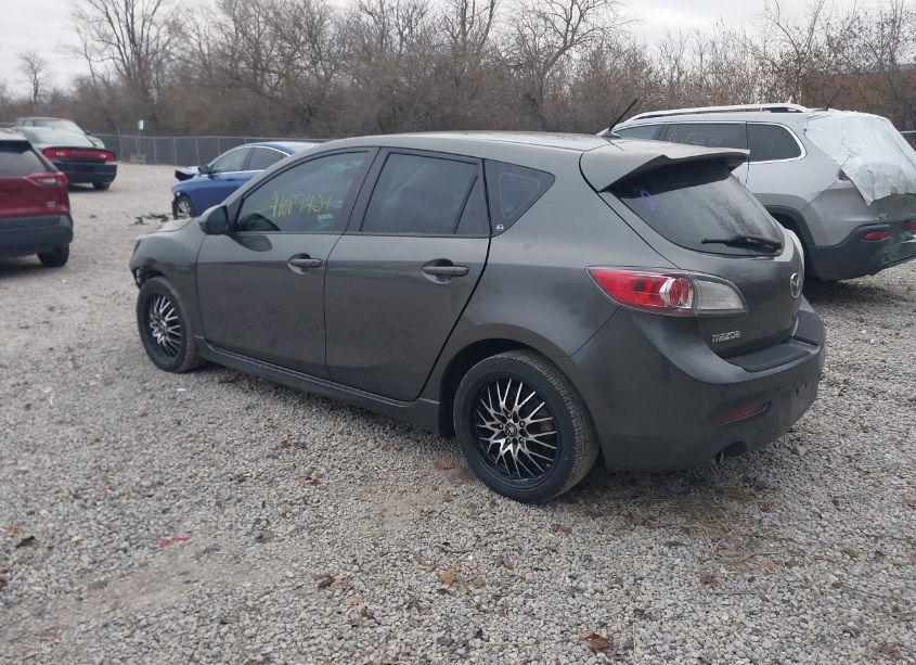 Photo 3 of 2011 Mazda Mazda3 S SPORT (VIN JM1BL1K57B1902429)