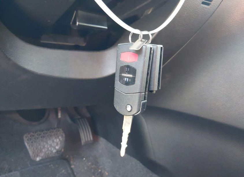 Photo 11 of 2011 Mazda Mazda3 (VIN JM1BL1K58B1475875)