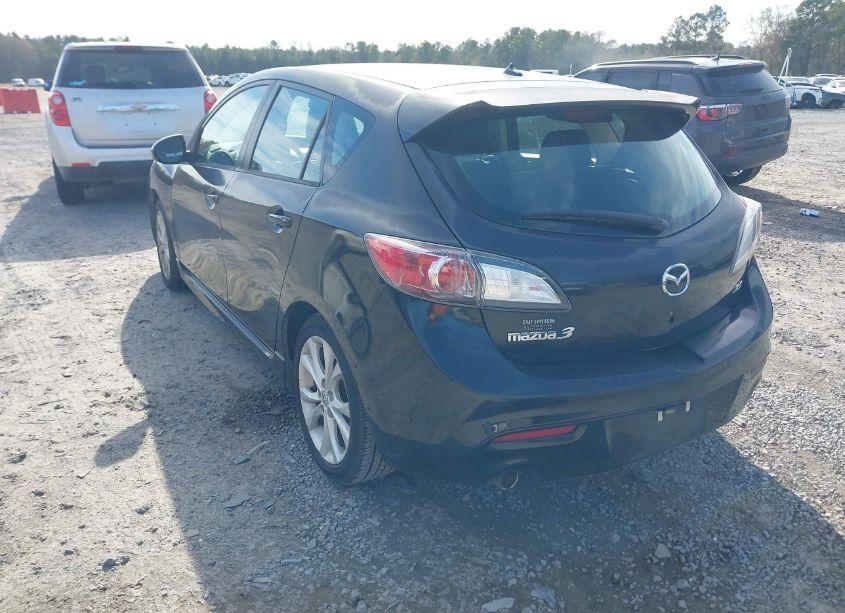 Photo 3 of 2011 Mazda Mazda3 (VIN JM1BL1K58B1475875)