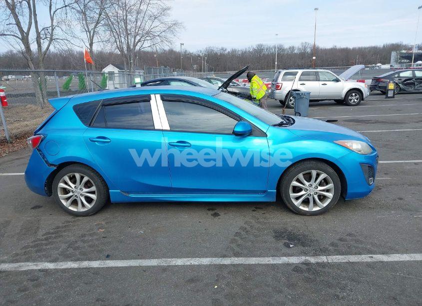 Photo 13 of 2011 Mazda Mazda3 S SPORT (VIN JM1BL1K5XB1401616)
