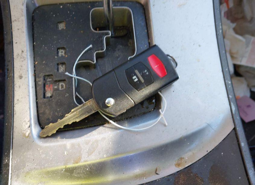 Photo 11 of 2011 Mazda Mazda3 S SPORT (VIN JM1BL1K60B1476818)