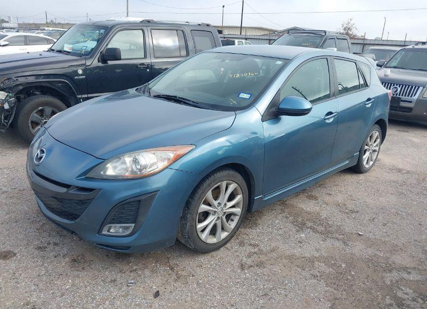Photo 2 of 2011 Mazda Mazda3 S SPORT (VIN JM1BL1K62B1392452)