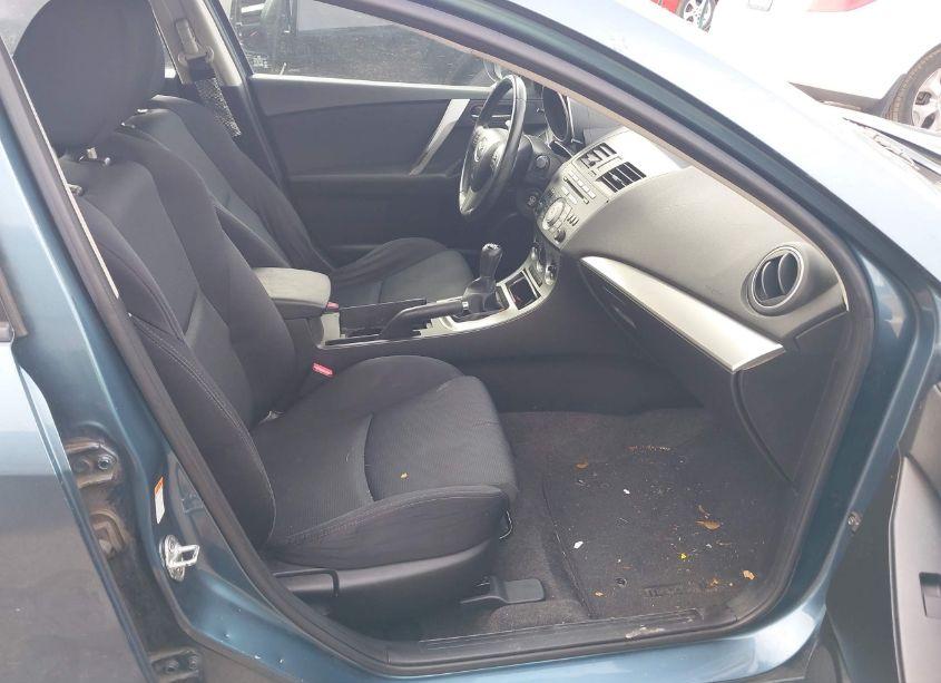 Photo 5 of 2011 Mazda Mazda3 S SPORT (VIN JM1BL1K62B1392452)