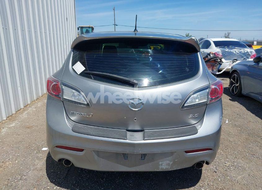 Photo 16 of 2011 Mazda Mazda3 S SPORT (VIN JM1BL1K63B1487408)