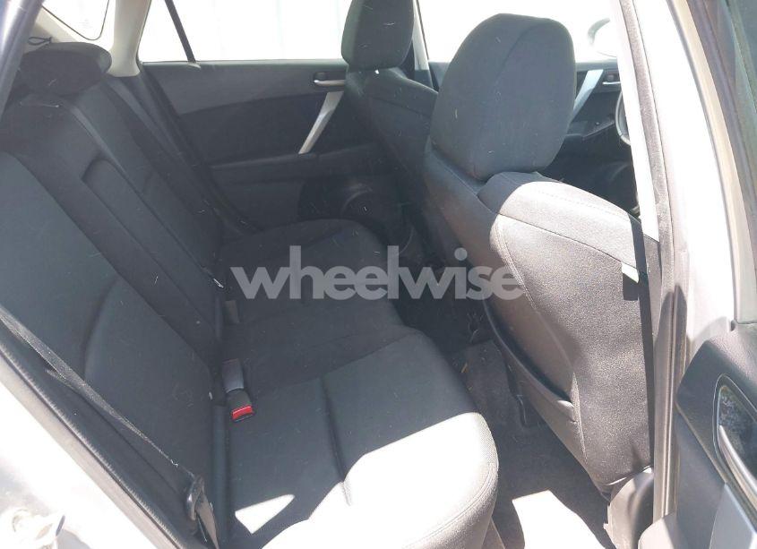 Photo 8 of 2011 Mazda Mazda3 S SPORT (VIN JM1BL1K63B1487408)