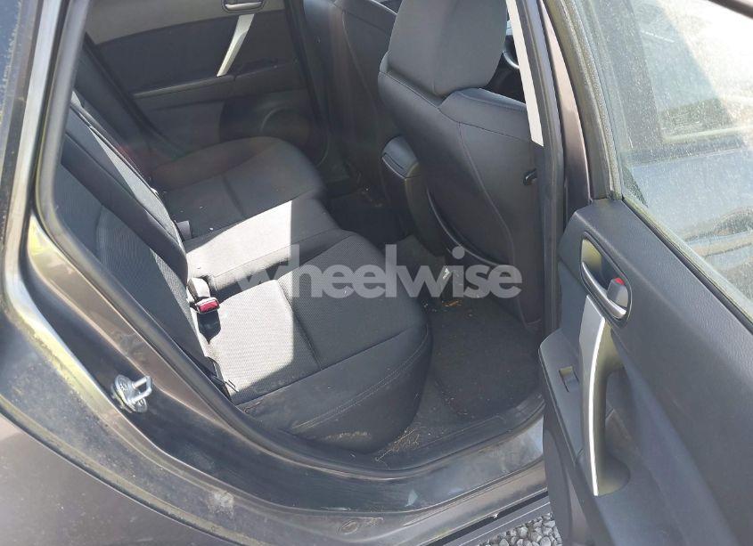 Photo 8 of 2011 Mazda Mazda3 S SPORT (VIN JM1BL1K64B1434488)