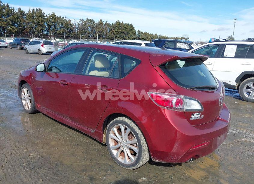 Photo 3 of 2011 Mazda Mazda3 S SPORT (VIN JM1BL1K64B1481956)