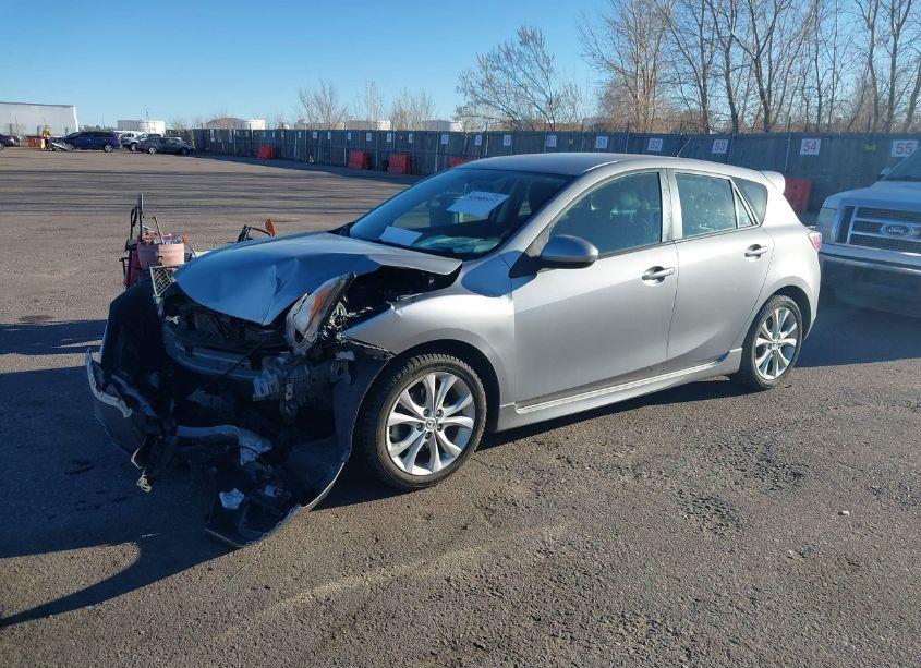 Photo 2 of 2011 Mazda Mazda3 S SPORT (VIN JM1BL1K64B1491256)