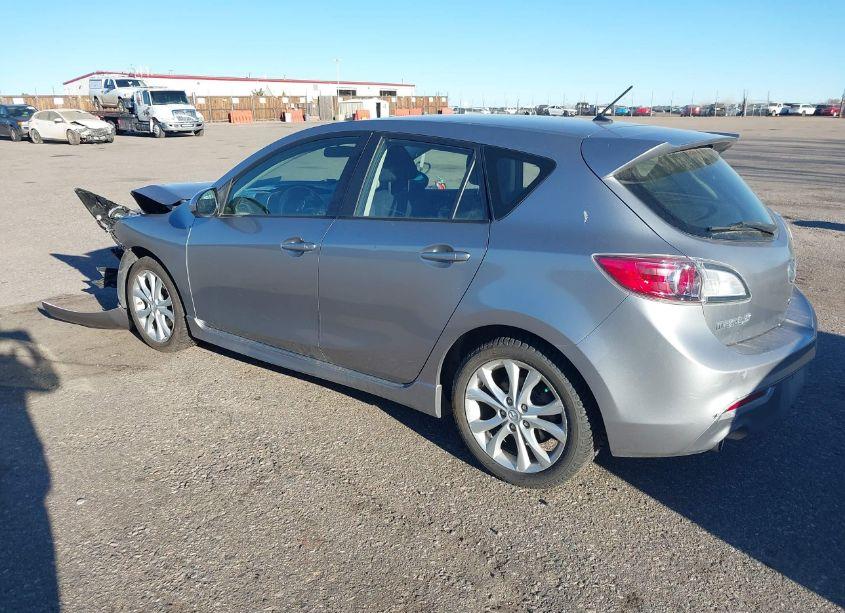 Photo 3 of 2011 Mazda Mazda3 S SPORT (VIN JM1BL1K64B1491256)