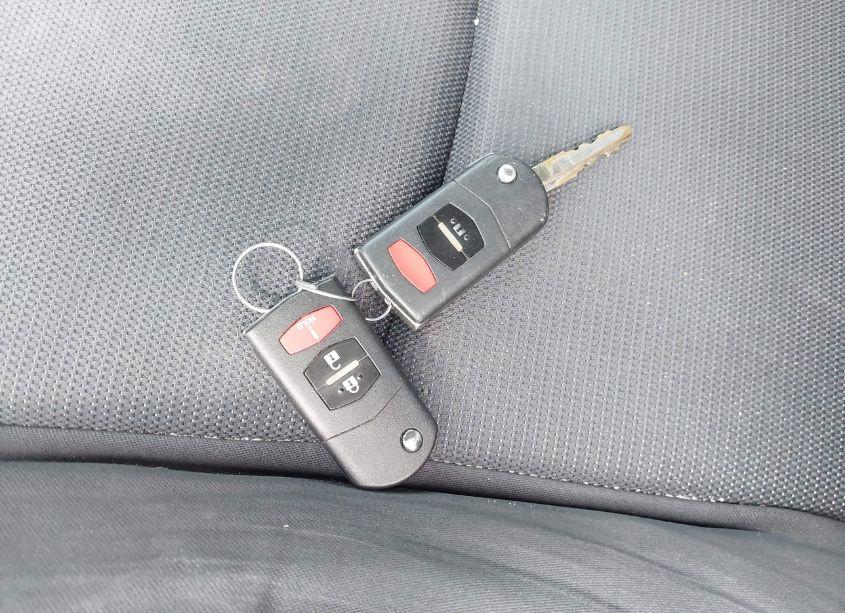 Photo 11 of 2011 Mazda Mazda3 S SPORT (VIN JM1BL1K65B1376570)