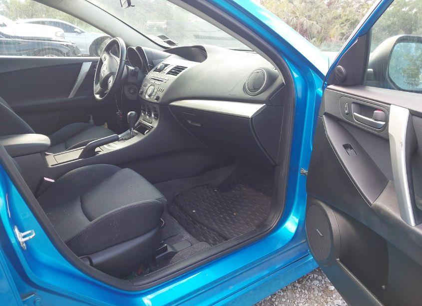 Photo 5 of 2011 Mazda Mazda3 S SPORT (VIN JM1BL1K65B1376570)