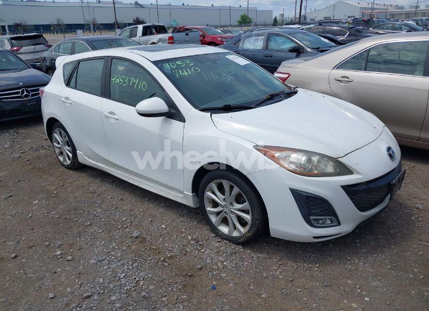 2011 Mazda Mazda3 S SPORT (VIN JM1BL1K65B1395135) main photo