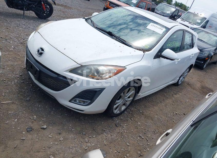 Photo 2 of 2011 Mazda Mazda3 S SPORT (VIN JM1BL1K65B1395135)