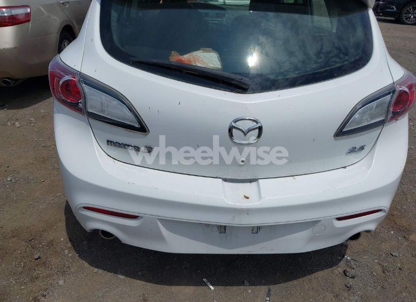 Photo 6 of 2011 Mazda Mazda3 S SPORT (VIN JM1BL1K65B1395135)