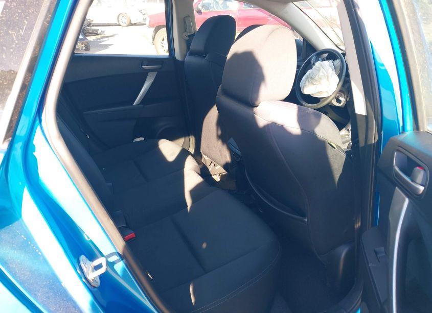 Photo 8 of 2011 Mazda 3 S (VIN JM1BL1K66B1360975)