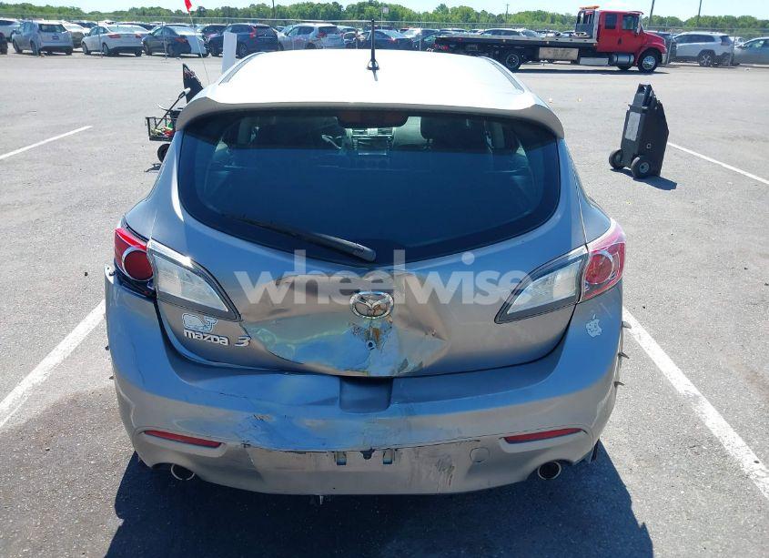 Photo 16 of 2011 Mazda Mazda3 S SPORT (VIN JM1BL1K66B1416350)