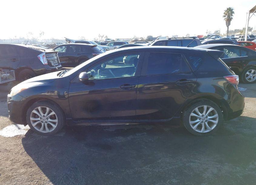 Photo 14 of 2011 Mazda Mazda3 S SPORT (VIN JM1BL1K67B1406037)