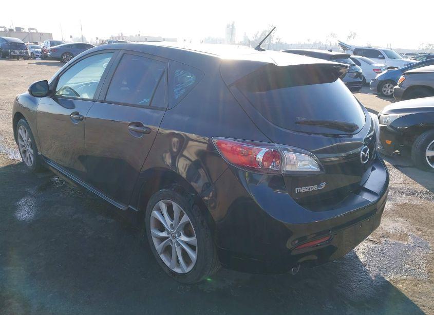 Photo 3 of 2011 Mazda Mazda3 S SPORT (VIN JM1BL1K67B1406037)