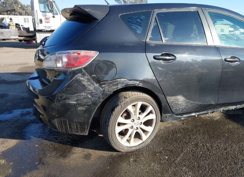 Photo 6 of 2011 Mazda Mazda3 S SPORT (VIN JM1BL1K67B1406037)