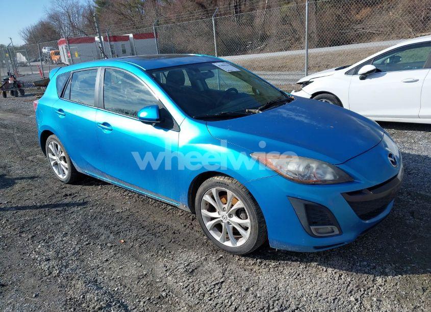 2011 Mazda Mazda3 S SPORT (VIN JM1BL1K68B1458745) main photo