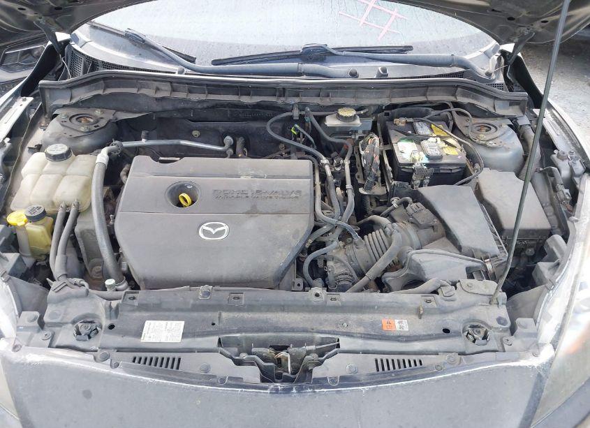 Photo 10 of 2011 Mazda Mazda3 S SPORT (VIN JM1BL1K68B1499067)