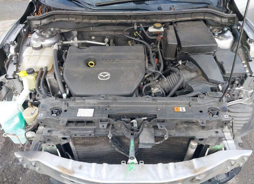 Photo 10 of 2011 Mazda Mazda3 S SPORT (VIN JM1BL1K69B1398748)