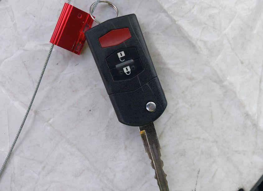 Photo 11 of 2011 Mazda Mazda3 S SPORT (VIN JM1BL1K69B1398748)