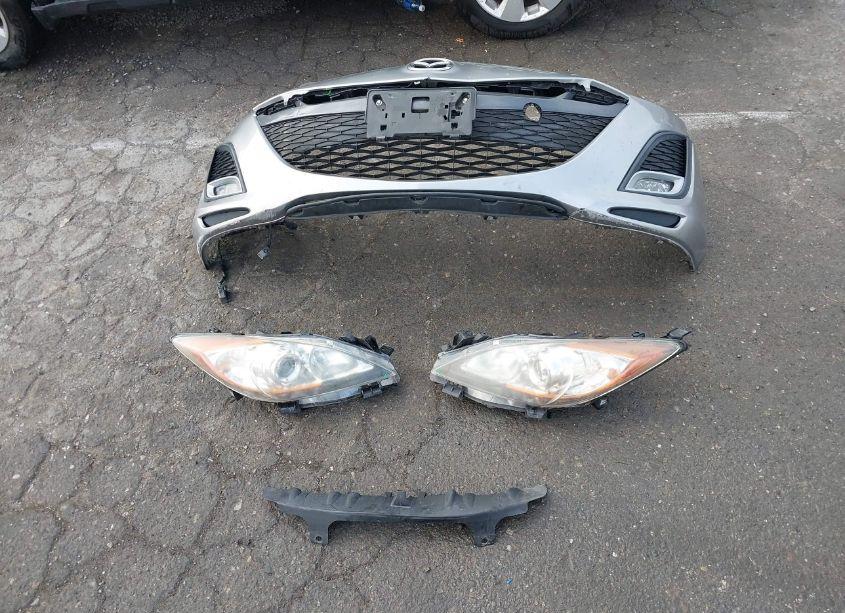 Photo 12 of 2011 Mazda Mazda3 S SPORT (VIN JM1BL1K69B1398748)