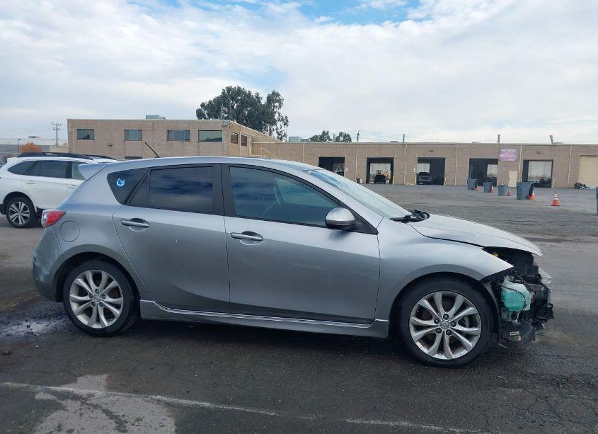 Photo 14 of 2011 Mazda Mazda3 S SPORT (VIN JM1BL1K69B1398748)