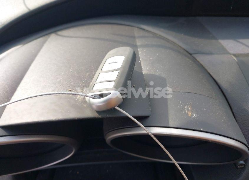 Photo 11 of 2012 Mazda Mazda3 (VIN JM1BL1L31C1682915)