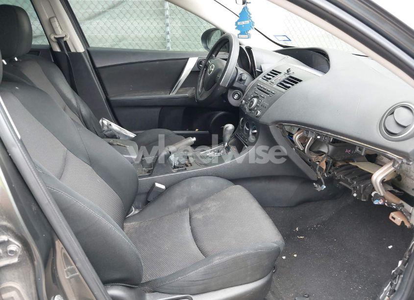 Photo 5 of 2012 Mazda Mazda3 S TOURING (VIN JM1BL1L5XC1503577)
