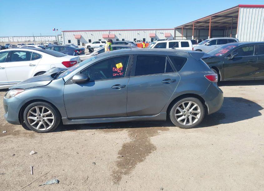 Photo 14 of 2012 Mazda Mazda3 S TOURING (VIN JM1BL1L68C1505627)