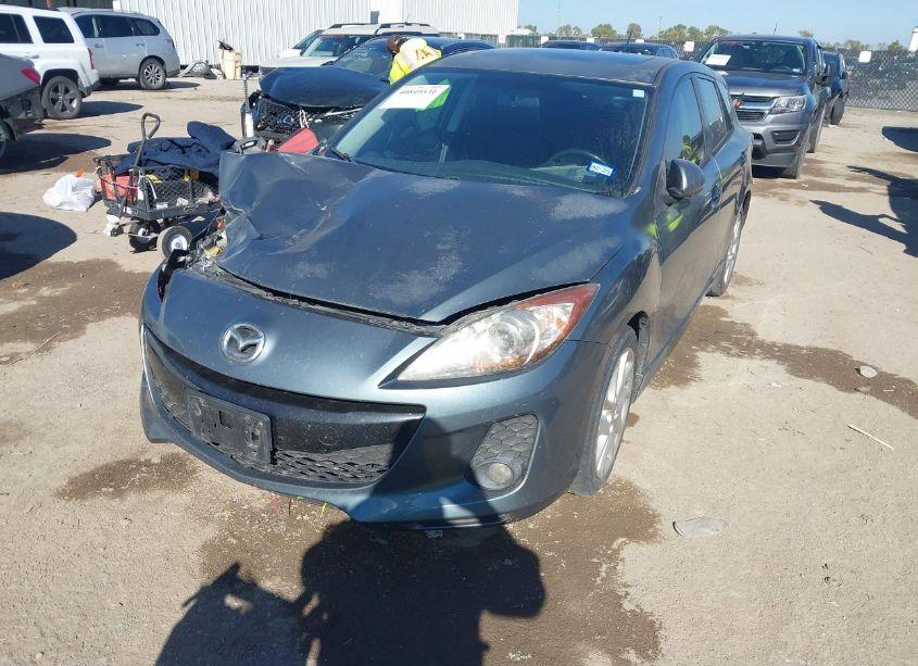 Photo 2 of 2012 Mazda Mazda3 S TOURING (VIN JM1BL1L68C1505627)