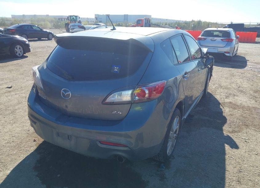 Photo 4 of 2012 Mazda Mazda3 S TOURING (VIN JM1BL1L68C1505627)