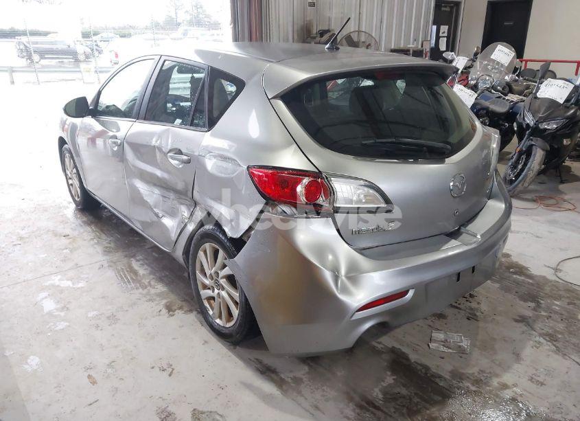 Photo 3 of 2013 Mazda Mazda3 I TOURING (VIN JM1BL1L71D1720308)