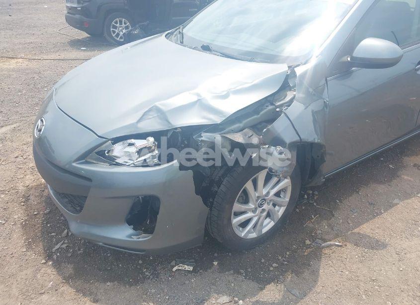 Photo 6 of 2013 Mazda Mazda3 I TOURING (VIN JM1BL1L71D1801261)