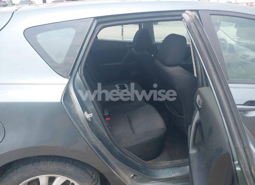 Photo 8 of 2013 Mazda Mazda3 I TOURING (VIN JM1BL1L71D1801261)