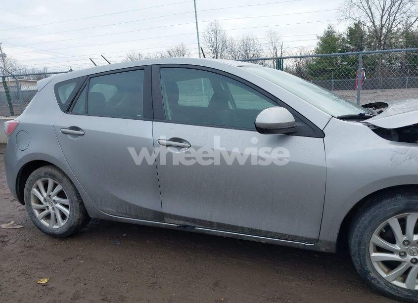 Photo 12 of 2012 Mazda Mazda3 I TOURING (VIN JM1BL1L72C1578260)